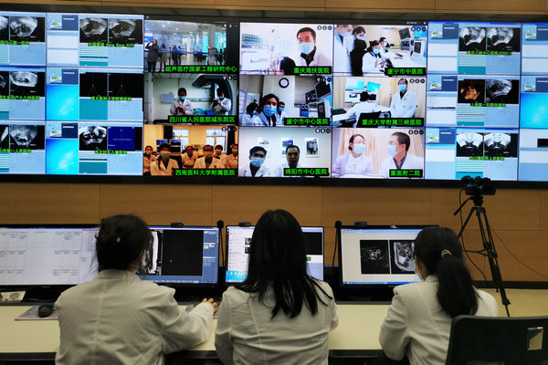 川渝兩地衛生健康一體化發展，打造“成渝微無創醫學科技創新全球高地”